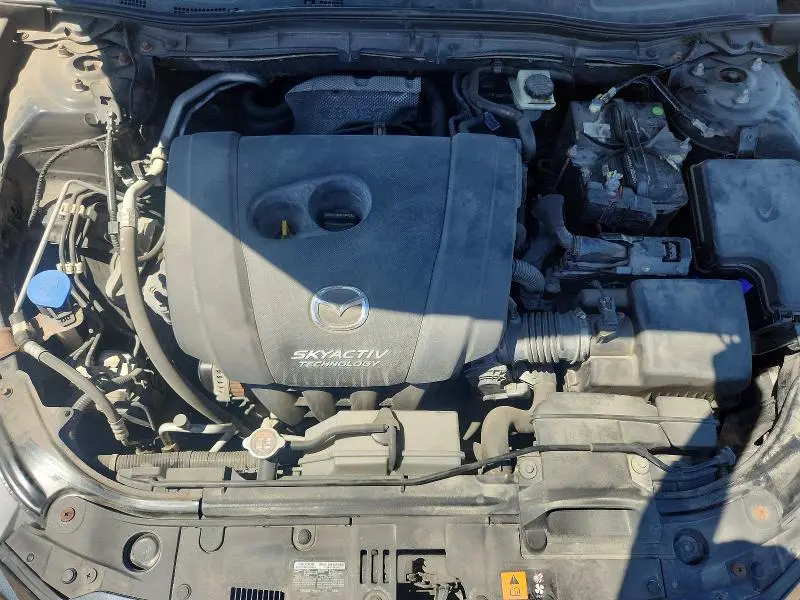 2016 MAZDA 3 TOURING  