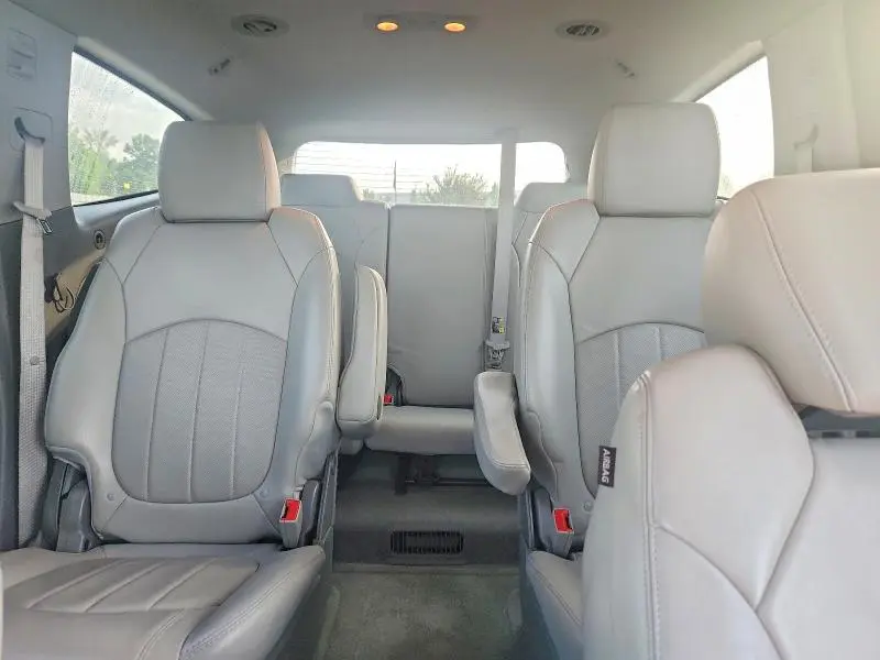 2015 CHEVROLET TRAVERSE LTZ  