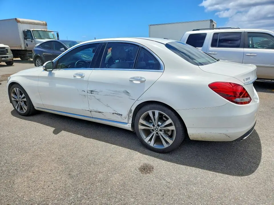 2017 MERCEDES-BENZ C 300  