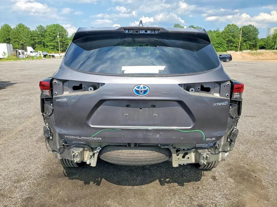 2021 TOYOTA HIGHLANDER HYBRID XLE  
