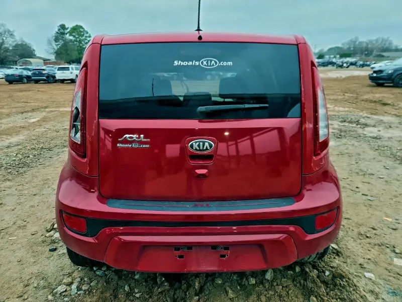 2013 KIA SOUL +  