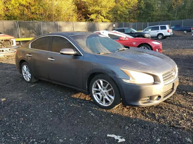 2011 NISSAN MAXIMA S  