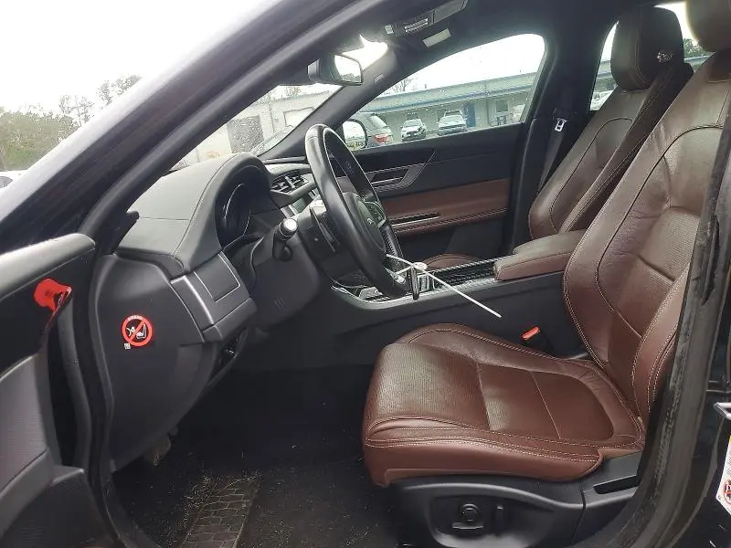 2016 JAGUAR XF   