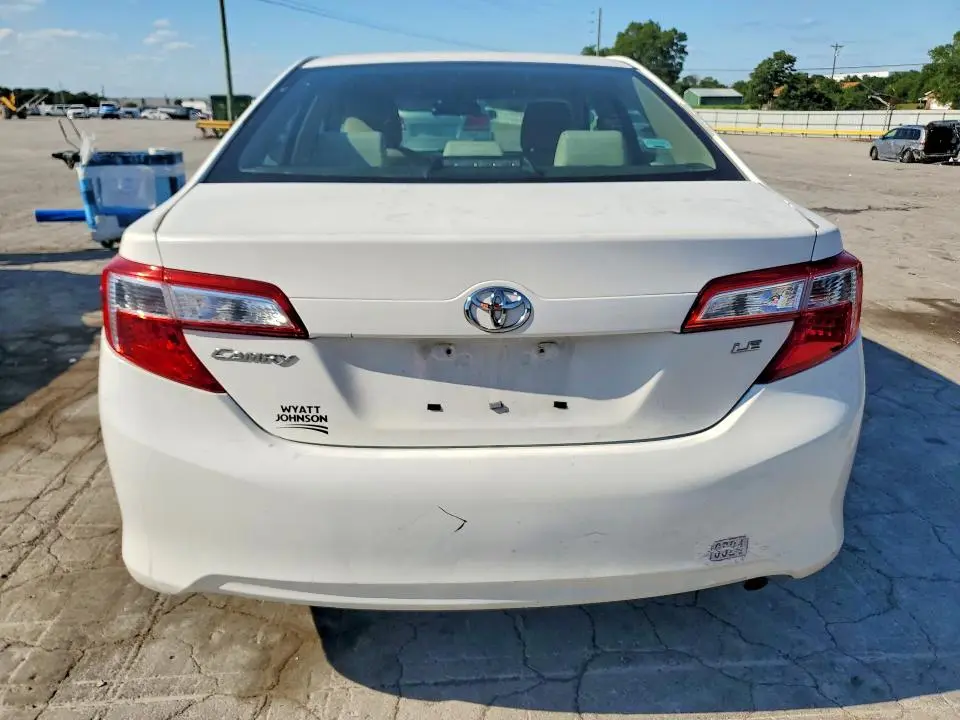 2013 TOYOTA CAMRY LE  
