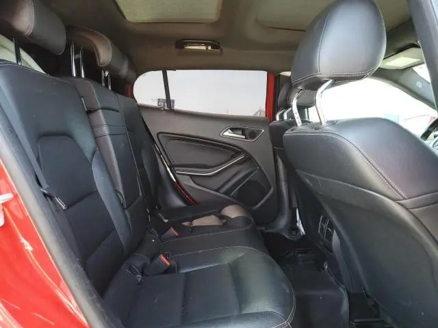 2018 MERCEDES-BENZ GLA 250 4MATIC  