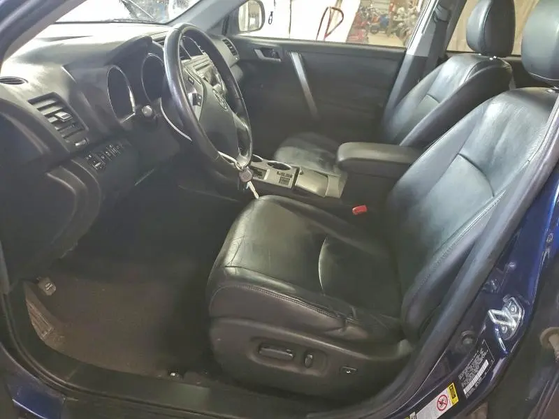 2012 TOYOTA HIGHLANDER BASE  