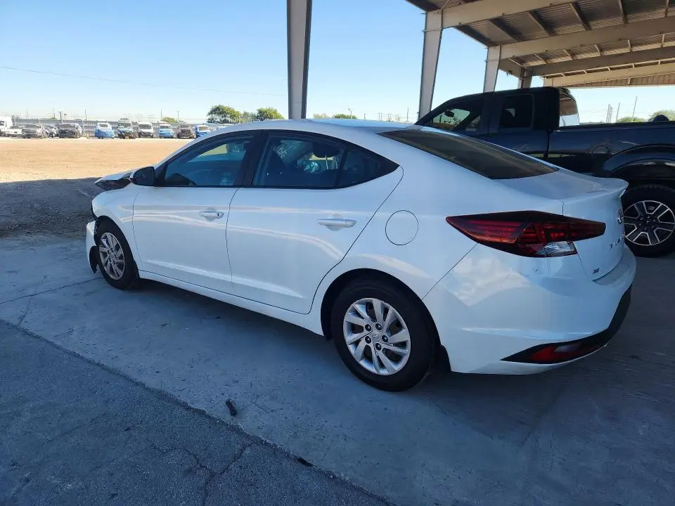 2020 HYUNDAI ELANTRA SE  