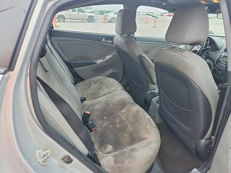 2013 HYUNDAI ACCENT GLS  