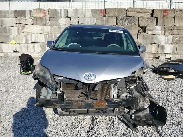 2013 TOYOTA SIENNA SPORT  