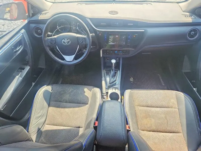 2017 TOYOTA COROLLA SE  