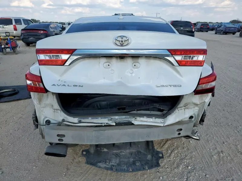 2015 TOYOTA AVALON XLE  