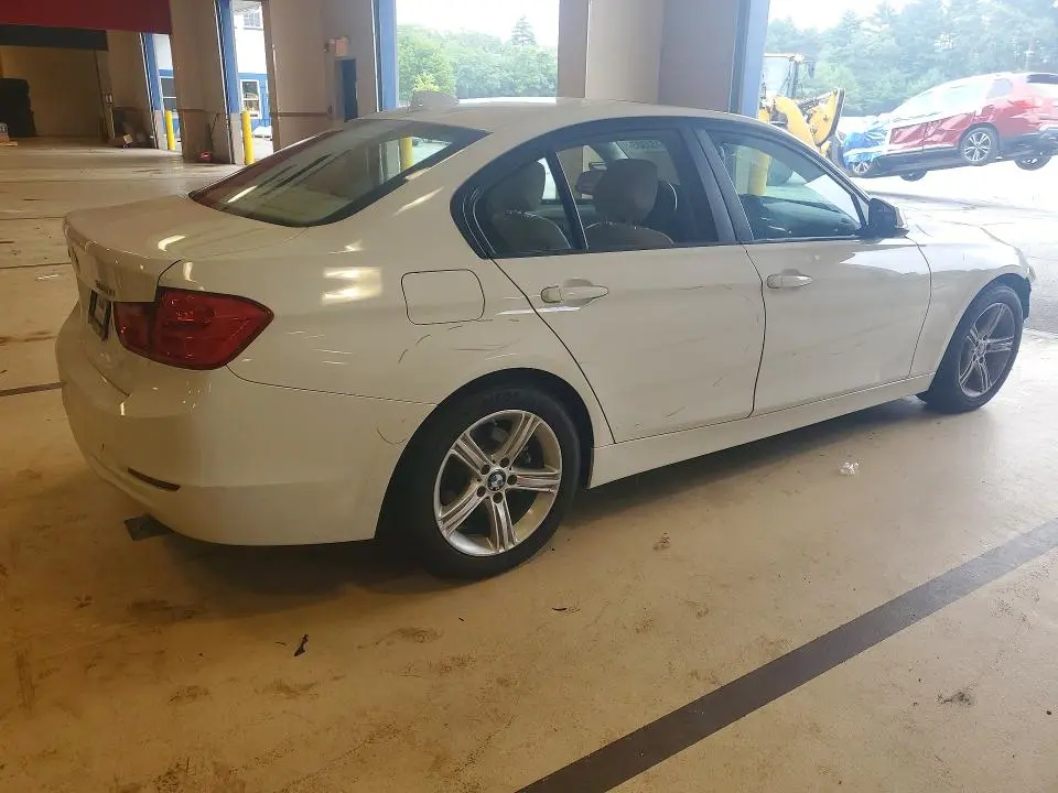 2014 BMW 320 I XDRIVE  