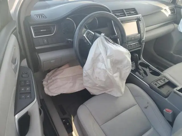 2016 TOYOTA CAMRY HYBRID  