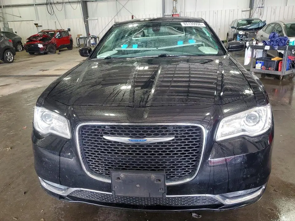 2018 CHRYSLER 300 TOURING  