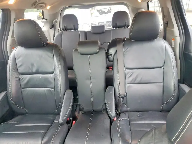 2018 TOYOTA SIENNA SE 8-PASSENGER  