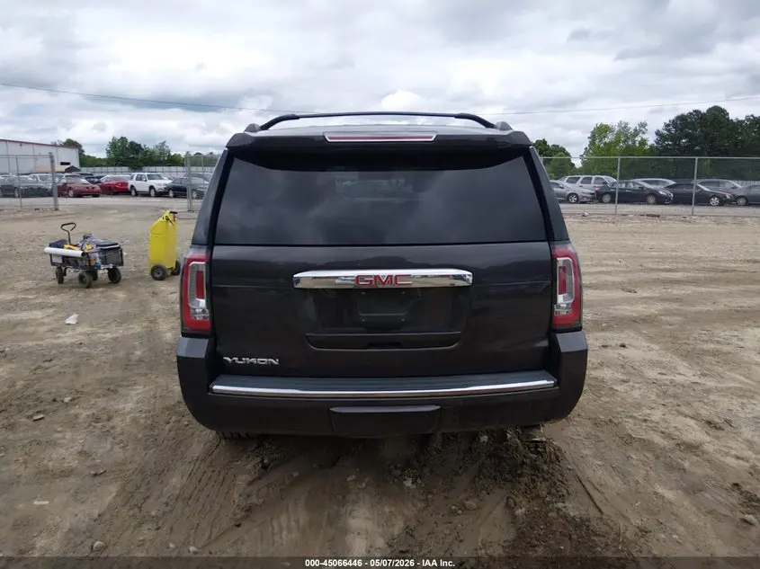 2018 GMC YUKON DENALI