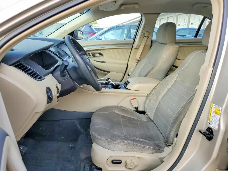 2017 FORD TAURUS SE  