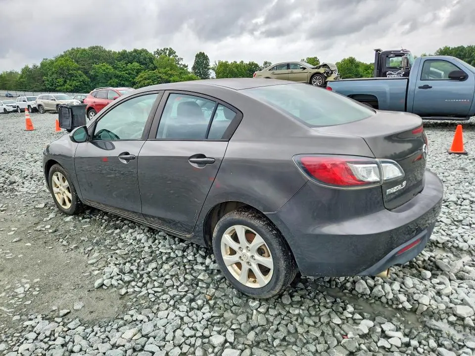 2010 MAZDA 3 I  