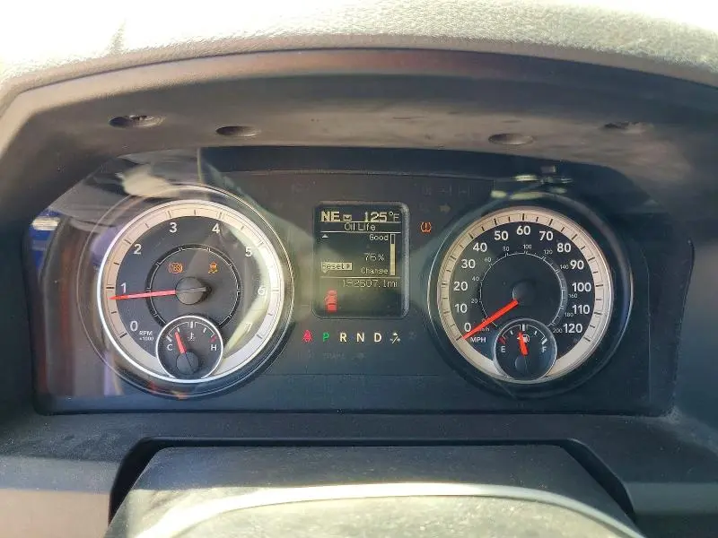 2016 RAM 1500 ST  