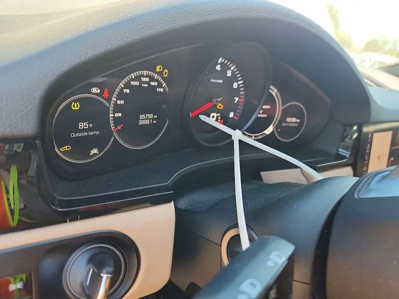2020 PORSCHE CAYENNE   
