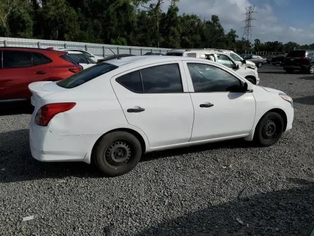 2019 NISSAN VERSA S  