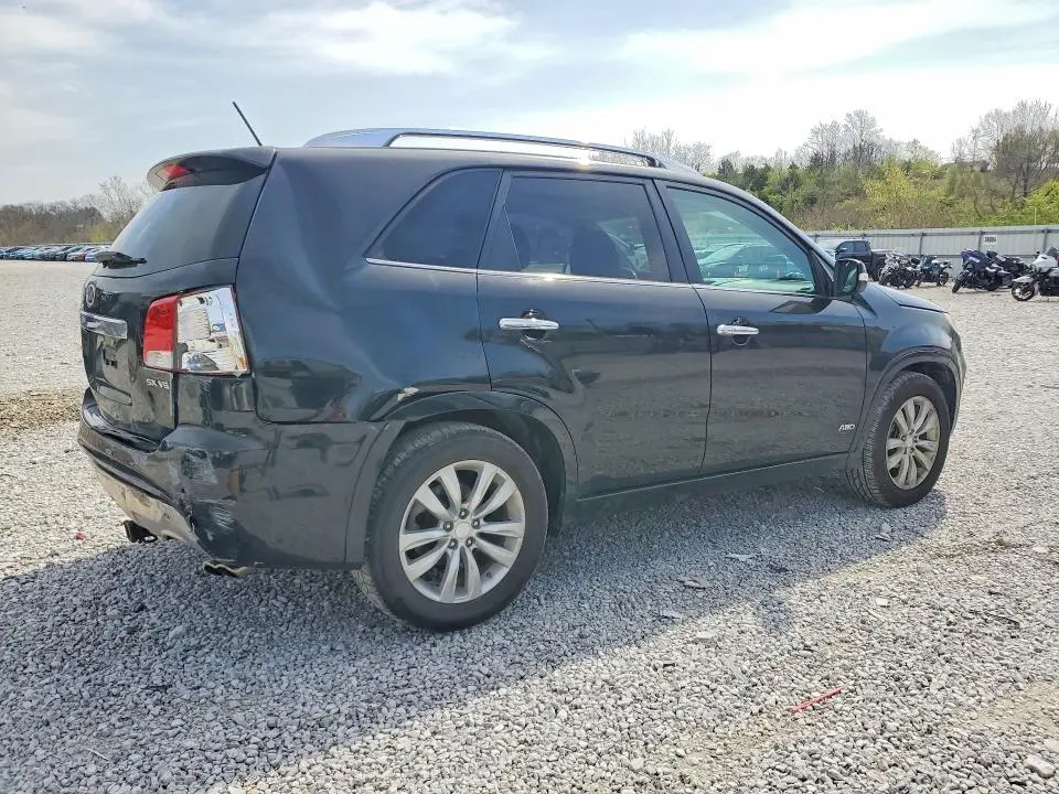 2013 KIA SORENTO SX  