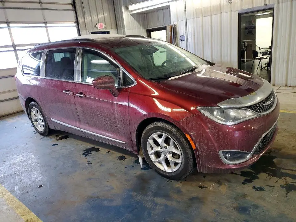2017 CHRYSLER PACIFICA TOURING L  