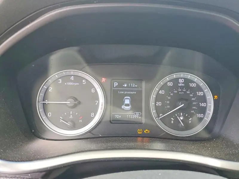 2018 HYUNDAI SONATA SE  
