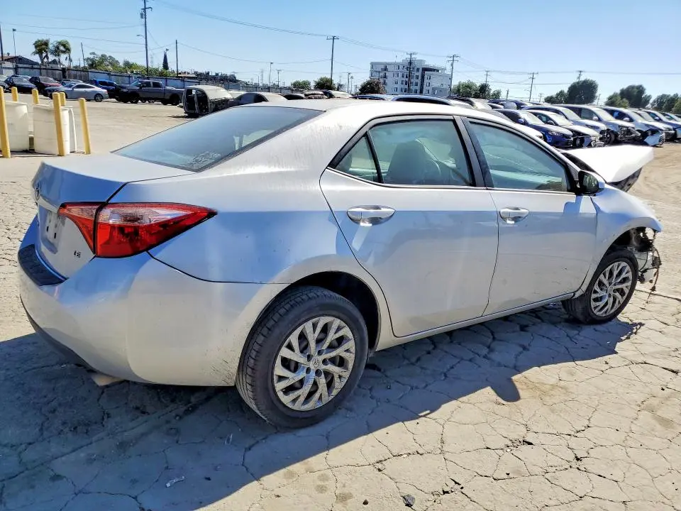 2017 TOYOTA COROLLA LE  