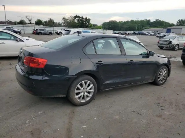 2012 VOLKSWAGEN JETTA SE  