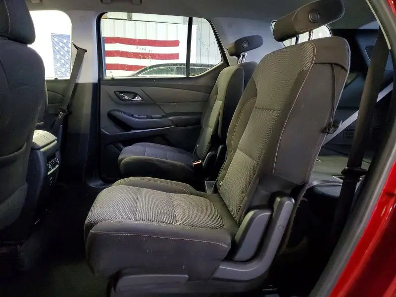 2018 CHEVROLET TRAVERSE LT  