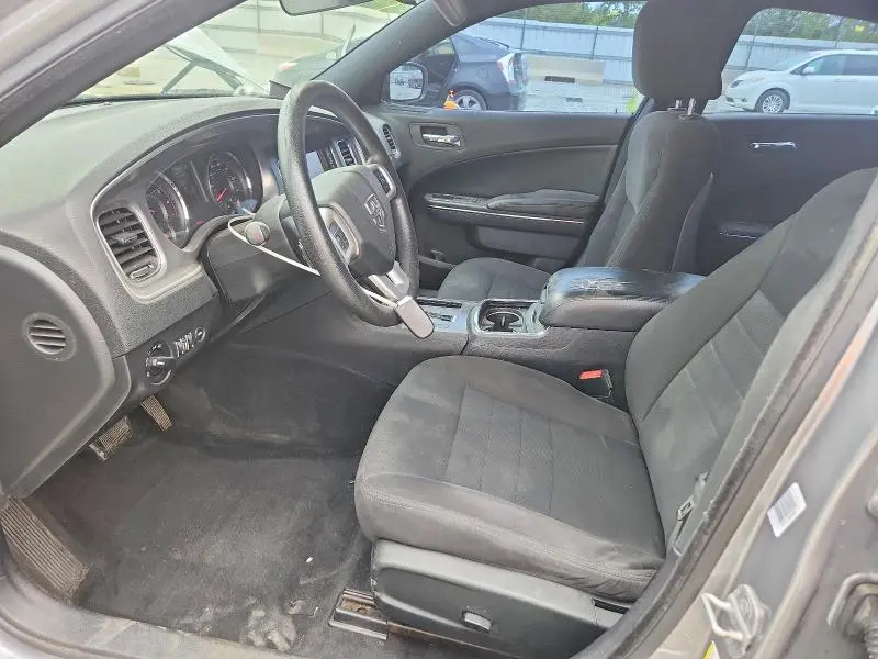 2013 DODGE CHARGER SE  