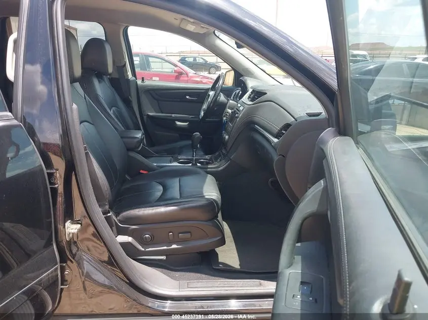 2016 CHEVROLET TRAVERSE 2LT