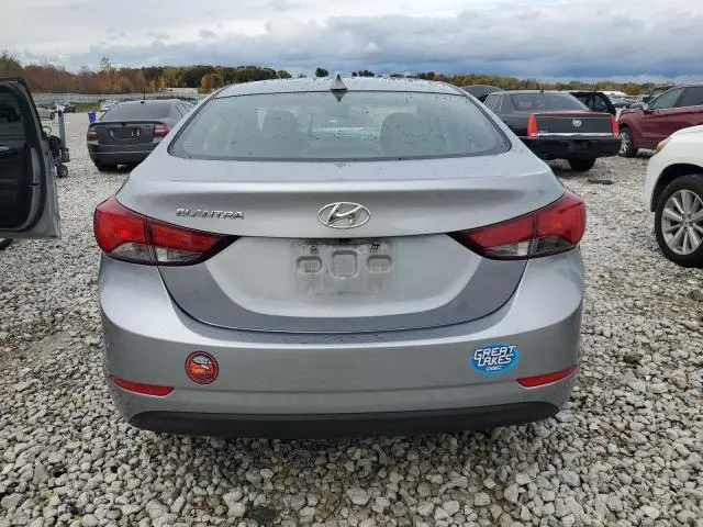 2016 HYUNDAI ELANTRA SE  