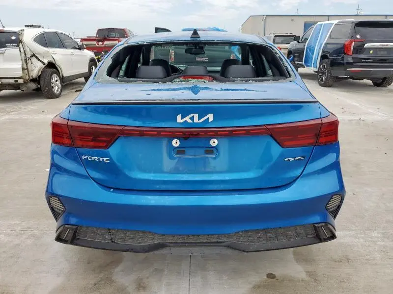 2023 KIA FORTE GT LINE  