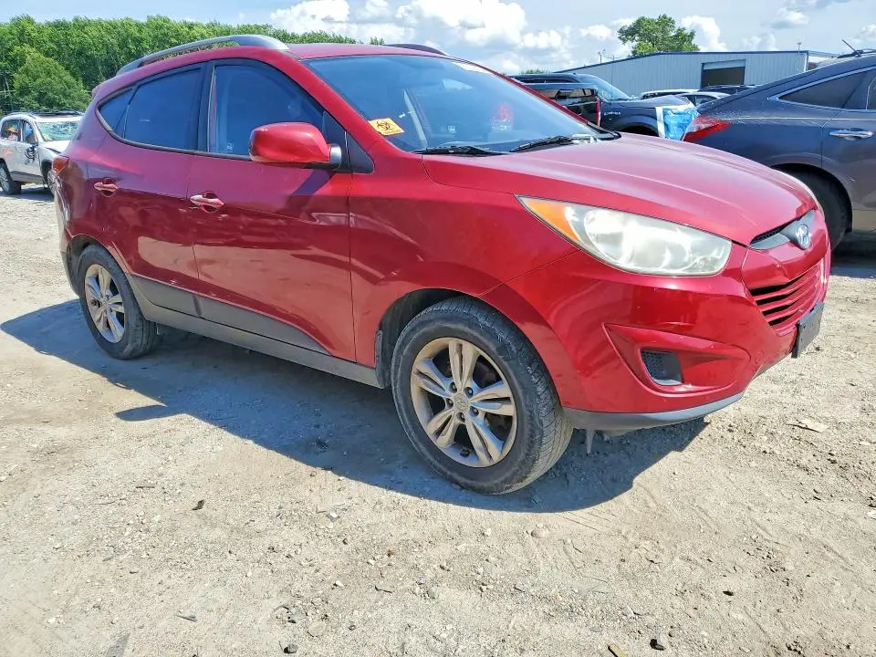 2011 HYUNDAI TUCSON GLS  
