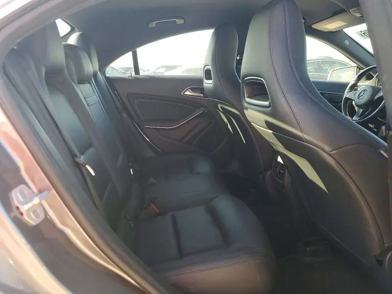 2015 MERCEDES-BENZ CLA   