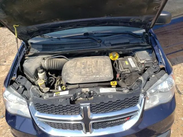 2016 DODGE GRAND CARAVAN SE  