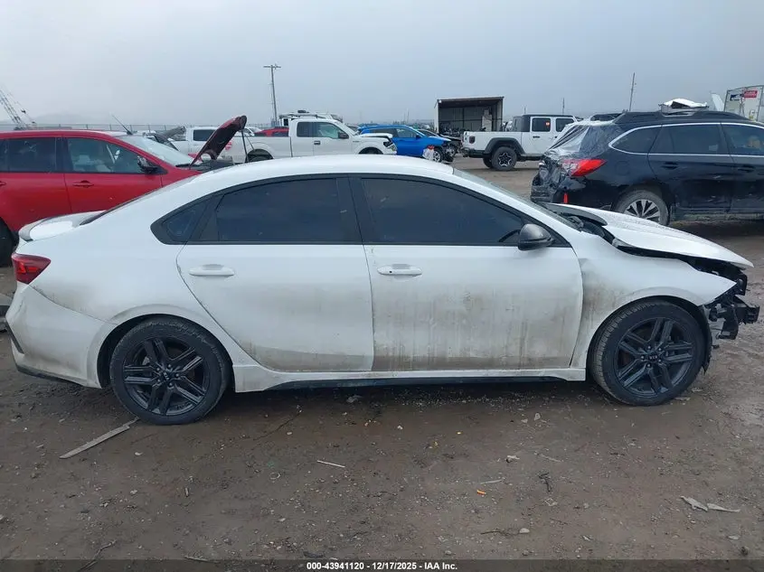 2021 KIA FORTE GT-LINE