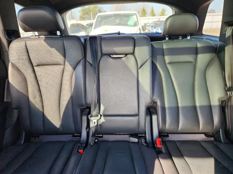2017 AUDI Q7 TECHNIK S-LINE  