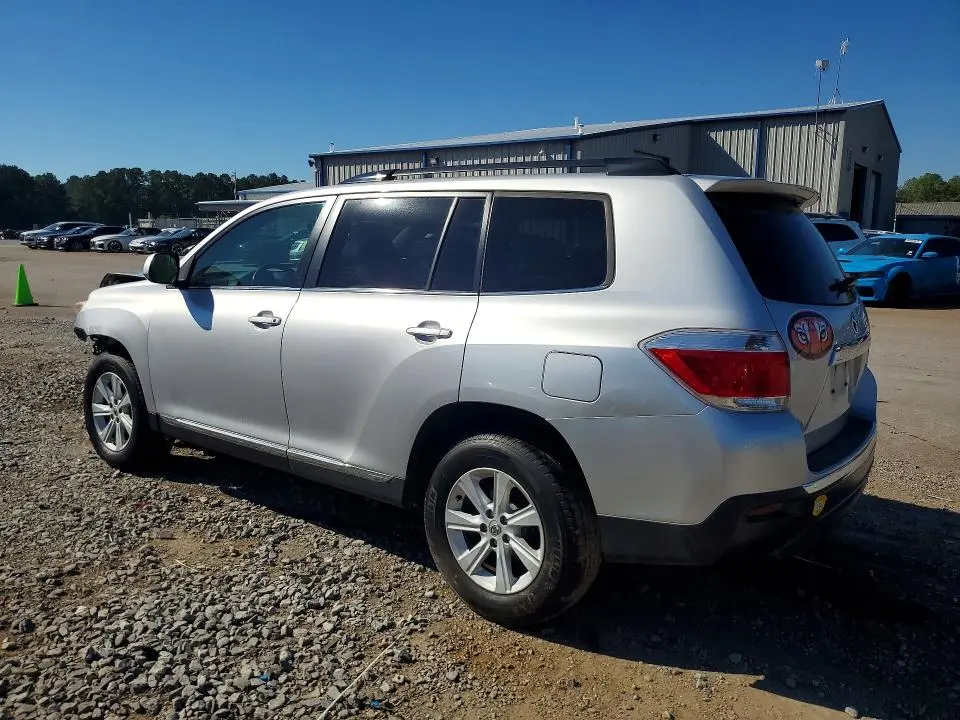 2012 TOYOTA HIGHLANDER BASE  
