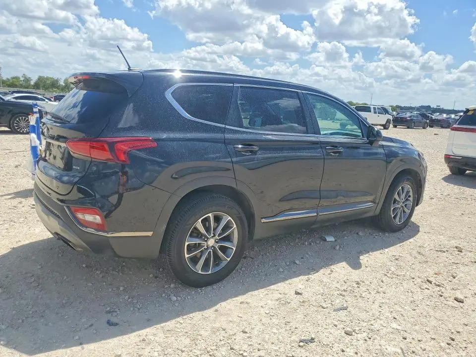 2019 HYUNDAI SANTA FE SE  