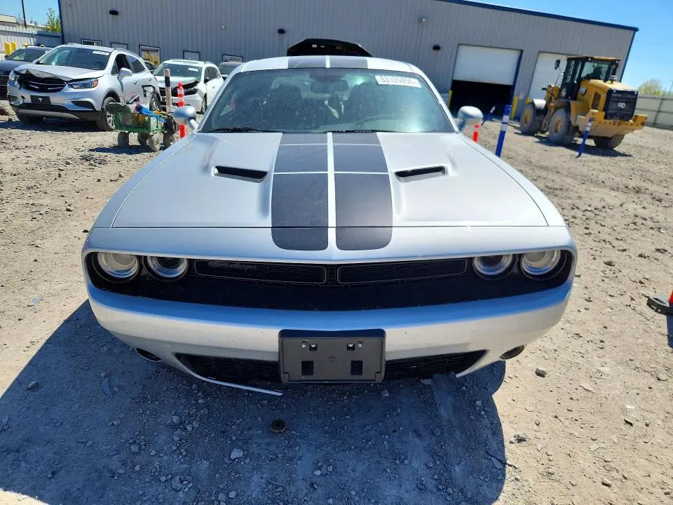 2022 DODGE CHALLENGER SXT  
