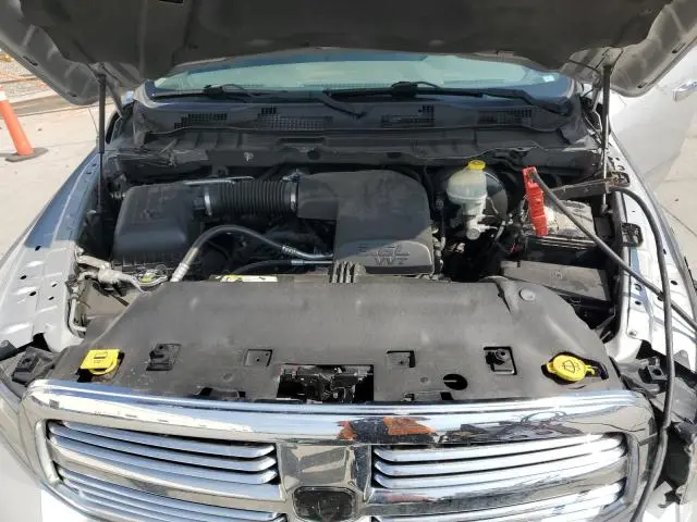 2013 RAM 1500 SLT  