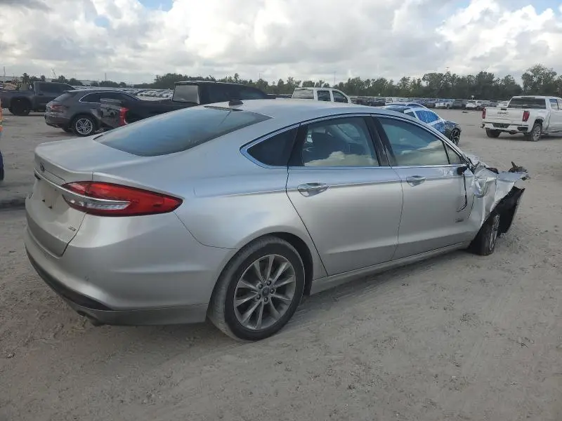 2018 FORD FUSION SE PHEV  