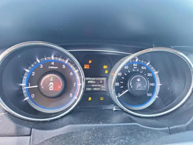 2012 HYUNDAI SONATA GLS  