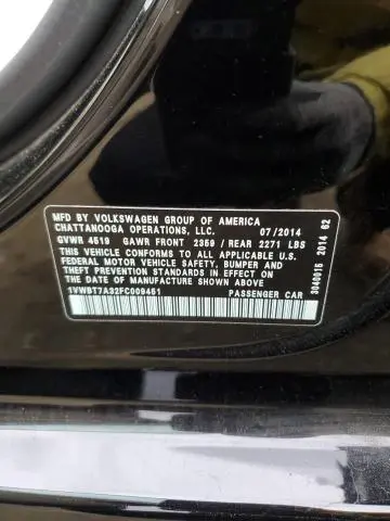 2015 VOLKSWAGEN PASSAT SE  