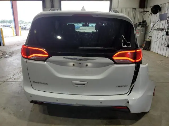 2018 CHRYSLER PACIFICA LIMITED  