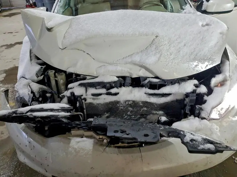 2011 NISSAN MURANO S  