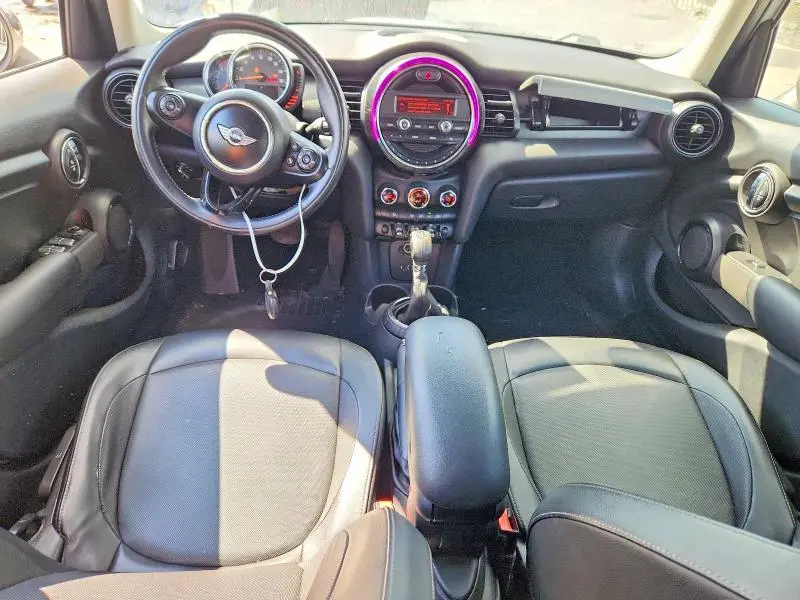 2015 MINI COOPER   